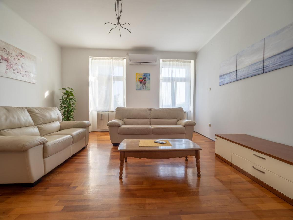 Classy And Sunny Apartment In Rijeka Eksteriør billede